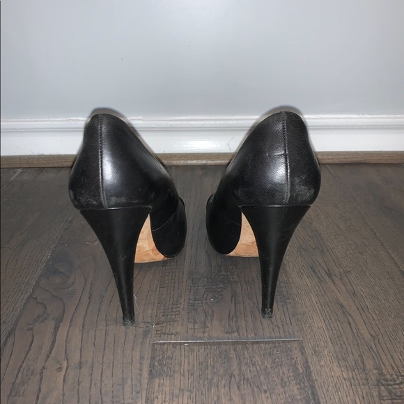 Chanel Pumps - Picture 3 of 4